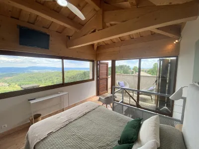 Auberge de la Tour de Brison Các khách sạn ở Joyeuse