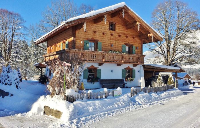 Detached Holiday Home in Ellmau Near the Ski Lift