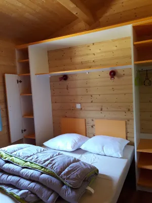 Camping le Ceytrou Hotels in Langogne
