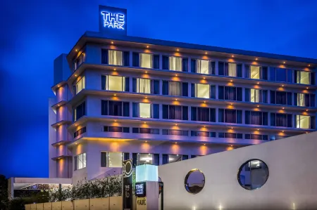 The Park Navi Mumbai Отели рядом с достопримечательностью «Nerul Balaji Temple»