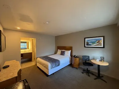 Heritage Inn San Diego Hotels near SeaWorld San Diego