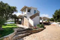 Villa Erma with Pool by Wonderful Italy