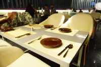 Red Orchid Hotel Kanpur - breakfast