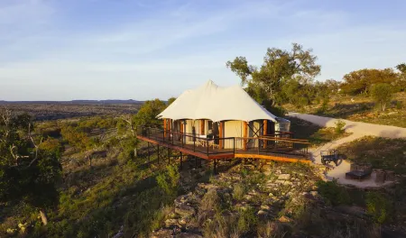 Walden Retreats Hill Country