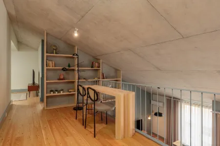 Feel Corporate Housing Campanhã Отели рядом с достопримечательностью «Palacete do Barão de Nova Sintra»