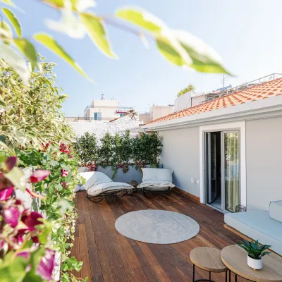 Ciel Suites Athens โรงแรมใกล้ย่าน Anafiotika