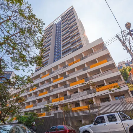 Charlie Girassol Vila Madalena Отели рядом с достопримечательностью «Вила-Мадалена»