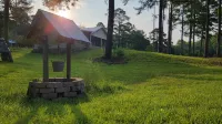 Secluded cabin just 2.5 miles from Troy University