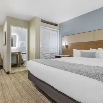 Best Western Carlsbad by the Sea Hotels near Museum of Making Music