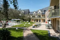 Hôtel Mercure Omaha Beach Hotels in Vierville-sur-Mer