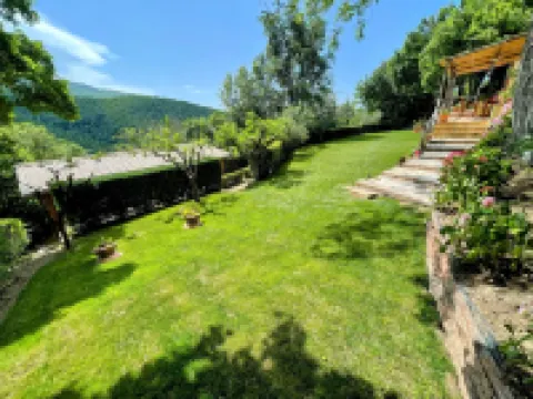 Lussuoso rifugio umbro per 10 persone con terrazza privata e piscina