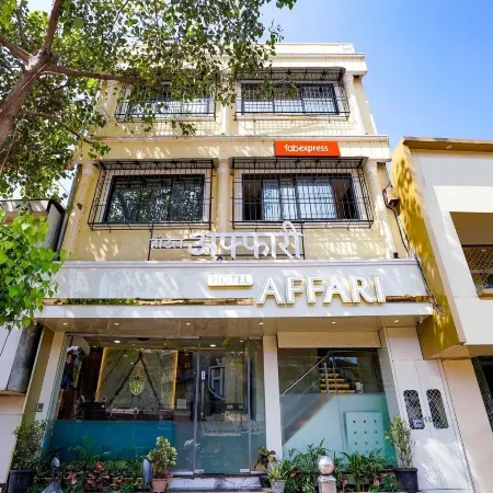 Hotel Affari Отели рядом с достопримечательностью «Район трущоб Дхарави»
