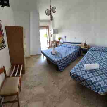 Hotel President Rooms