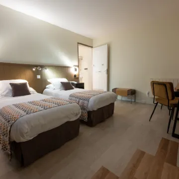 Logis Hôtel Rêve de Sable Hotels near Parc du Palais des congrès