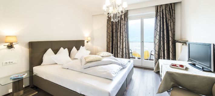 Hotel Pension Verdorfer Hotels in Merano