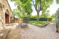 Le Relais du Grand Logis Cadarache Iter Hotels in Département Vaucluse