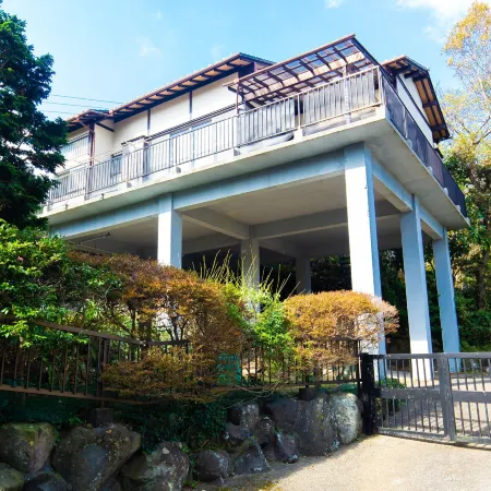 Cozy Villa with Hot Springs and Nature