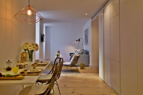 Lisbon Five Stars Apartments Combro 77 - Apartments
