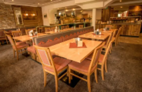 Hotel Dollinger GmbH