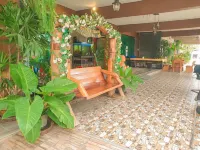 Lert Sri Hotel Hotels in 