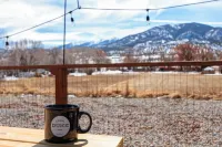 ซุปเปอร์ 8 บายวินด์แฮม ซาลิดา