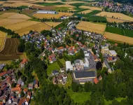Small Apartment in Hesse with Terrace and Garden - Homestays