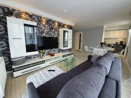 365Pam - Apartament Różany W Centrum Mielna Отели в г. Koszalinski