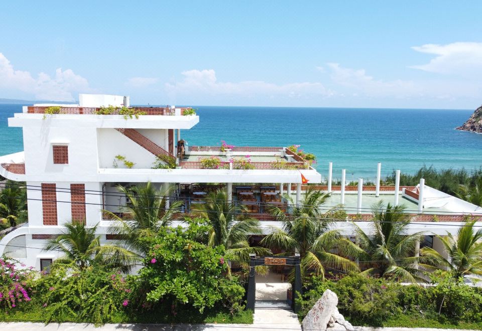 잔니어 바이 산 호 풀빌라 외관