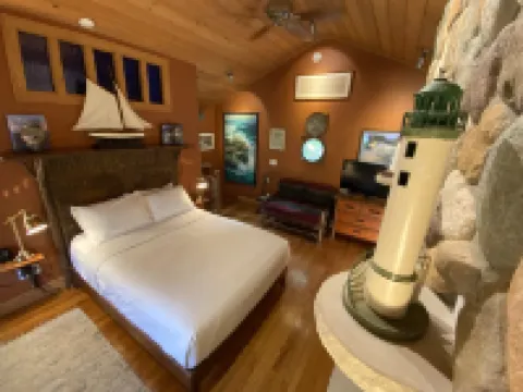 Wild Goose Inn Hotels in East Lansing