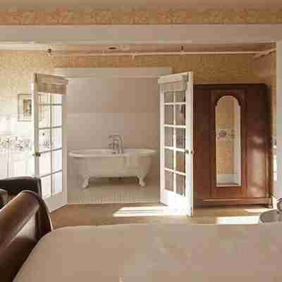 MacCallum House Inn Rooms