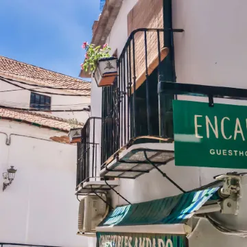 Encanto Guesthouse