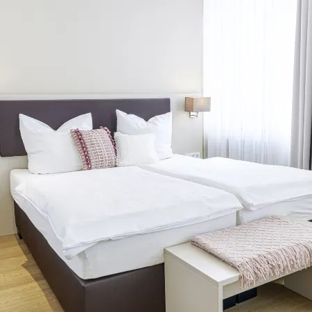 Hotel Lasthaus am Ring- Cologne City