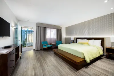 The Skylark, a Palm Springs Hotel Các khách sạn gần Honeymoon Hideaway