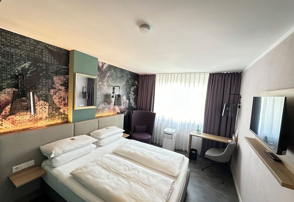 호텔 라펜스버거의 아늑한 바/라운지 공간