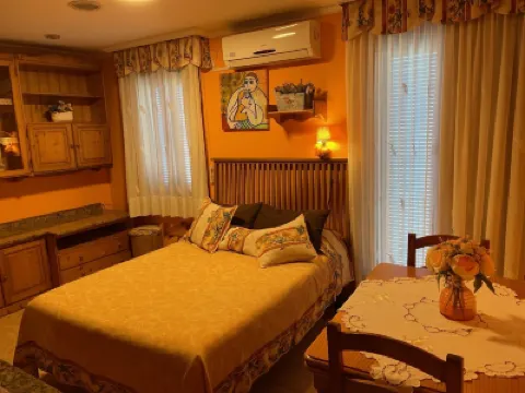 Pensión Restaurante Chiki Hoteles cerca de Plage Nord