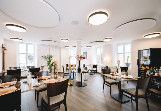 호텔-레스토랑 라 크루아 도르의 아늑한 인테리어