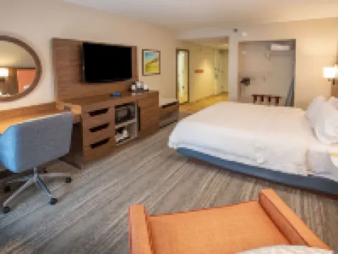 Hampton Inn Pensacola-Airport (Cordova Mall Area) Hotels in Pensacola