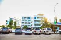Naiya Sea Resort - parking