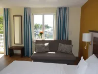 Hotel & Gästehaus Seehof Các khách sạn ở Hagnau am Bodensee