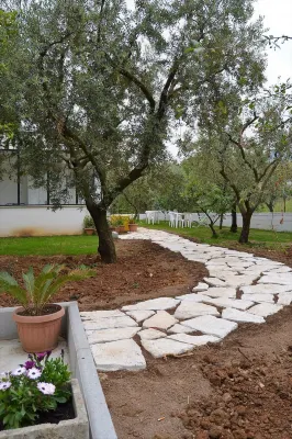 Il Girasole Formia Guesthouse Rooms Các khách sạn gần Scogliera di Scauri