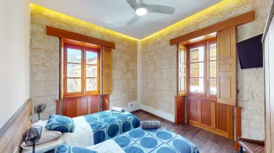 Triana Rooms EH