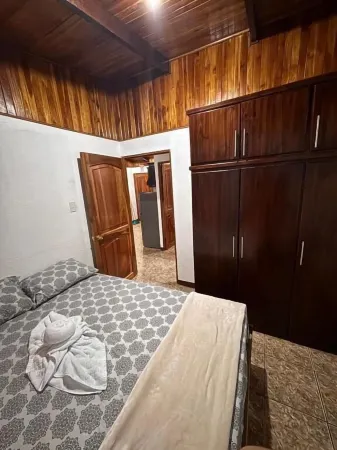 Apartamentos Maily Отели рядом с достопримечательностью «Ла Фортуна Уотерфолл»