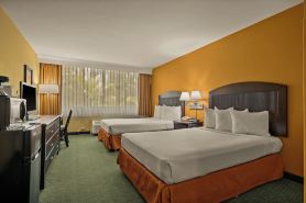 Airport Honolulu Hotel, Trademark Collection by Wyndham