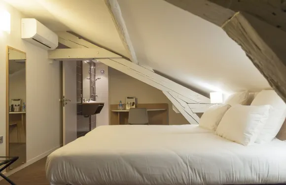 馬孔中心火車站英式酒店