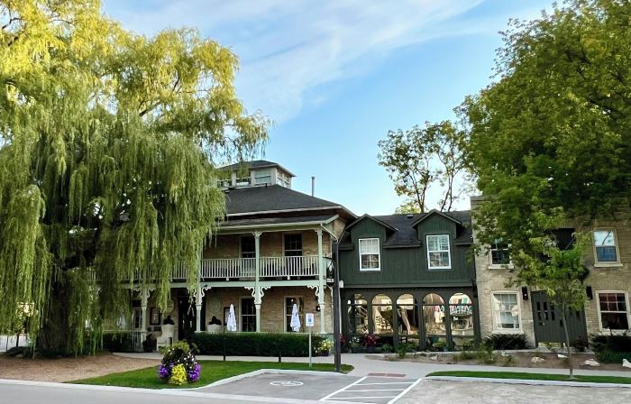 The Little Inn of Bayfield