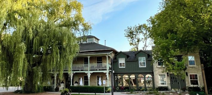 The Little Inn of Bayfield Hotels in Huron County
