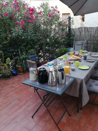 Maison du Canal Отели в г. Вандр