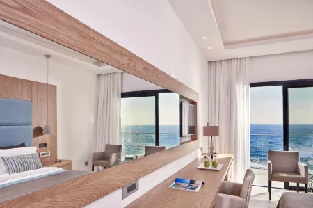 Atlantica Golden Beach Hotel - Adults Only Отели в г. Tsada