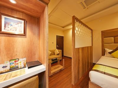 Taz Kamar Family Hotel
