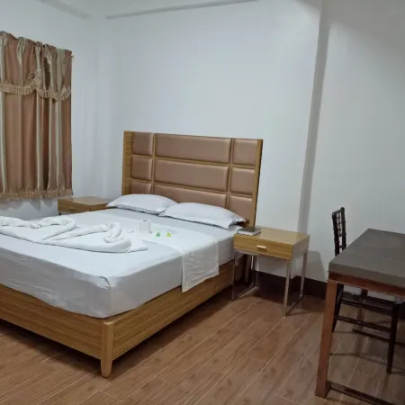 Meaco Hotel - Anilao